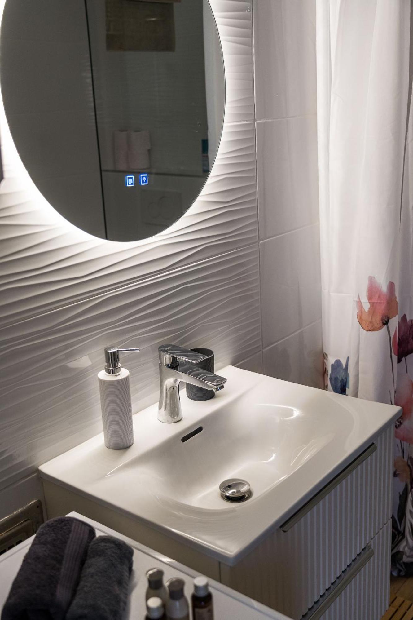 Stafetahaz Apartmanok Vác Exteriör bild