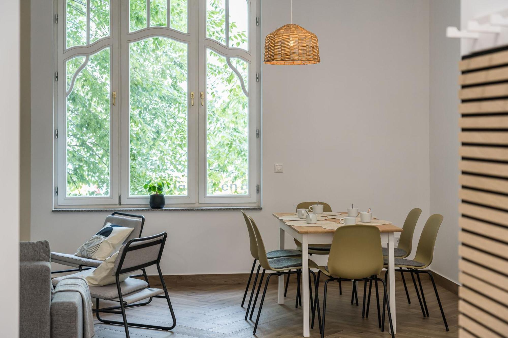 Stafetahaz Apartmanok Vác Exteriör bild