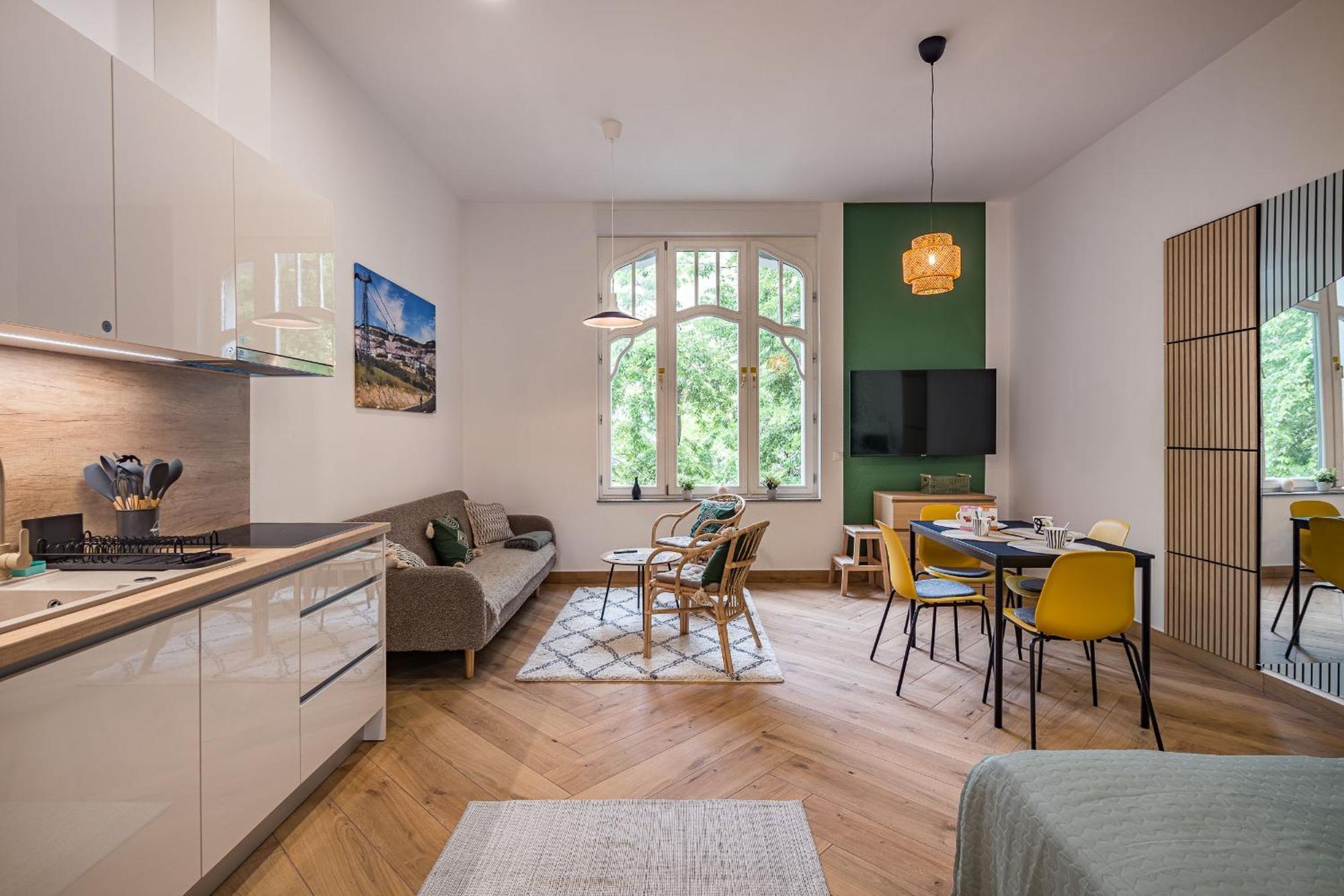 Stafetahaz Apartmanok Vác Exteriör bild
