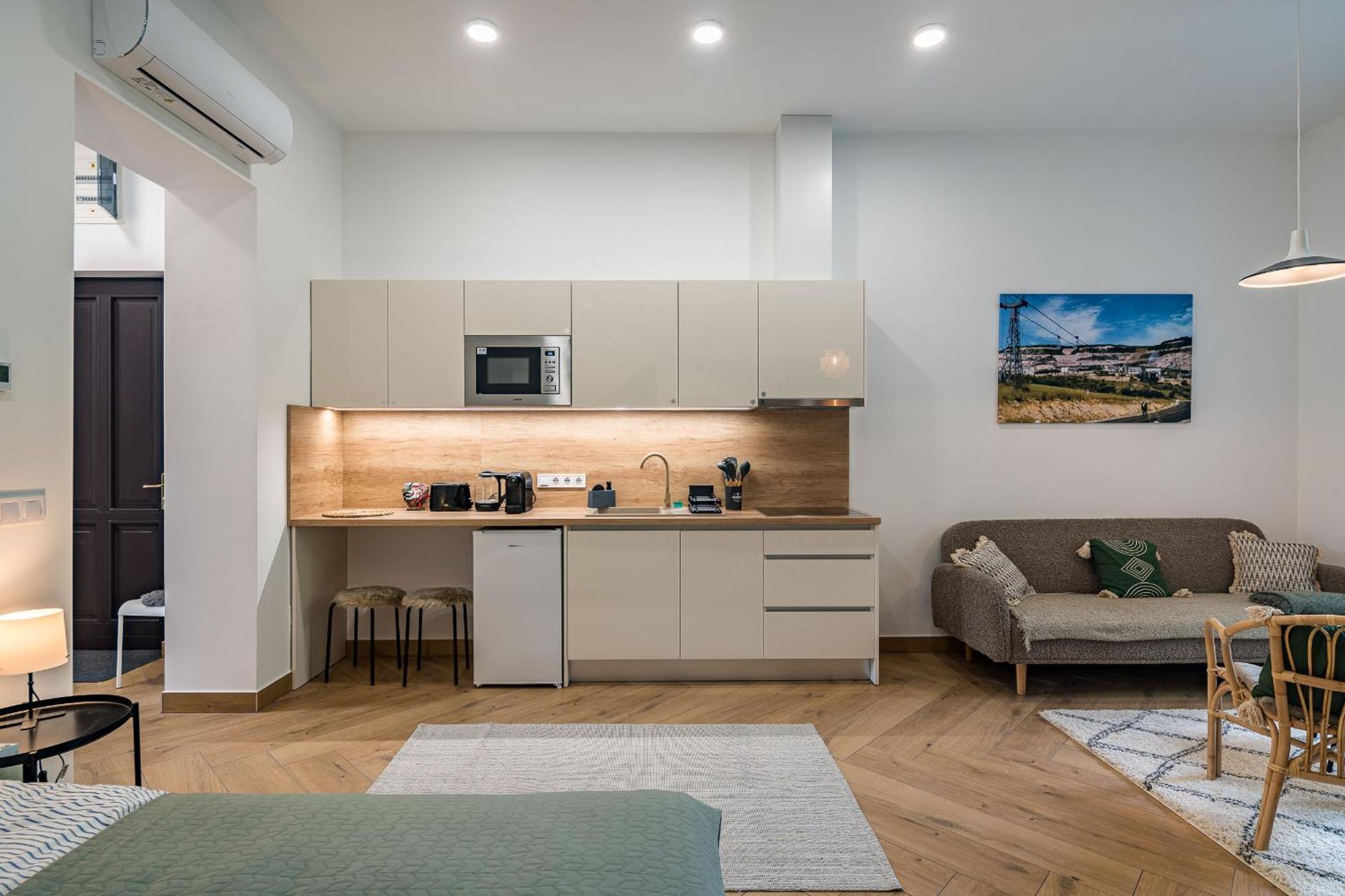 Stafetahaz Apartmanok Vác Exteriör bild