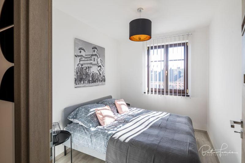 Stafetahaz Apartmanok Vác Exteriör bild