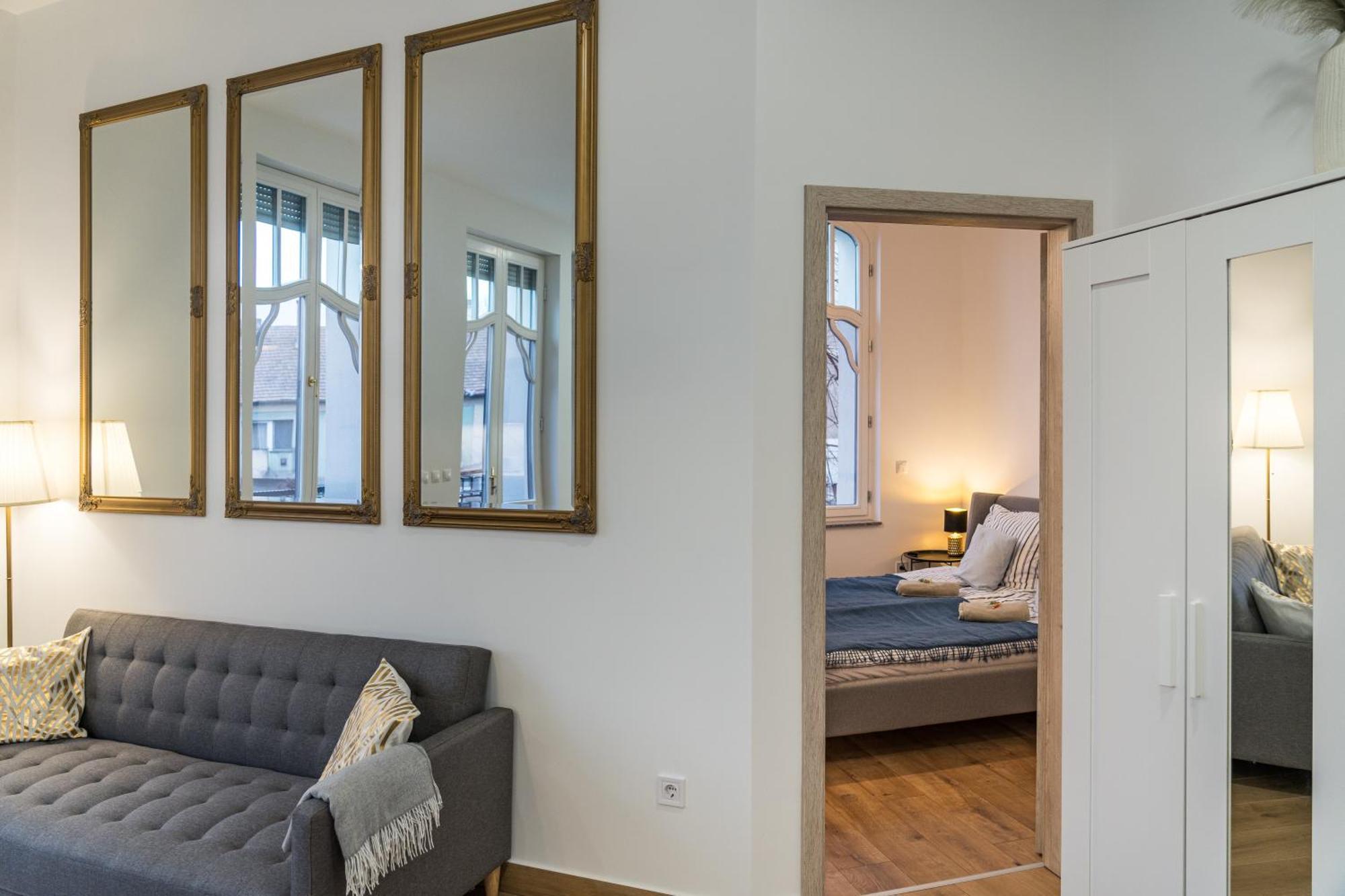 Stafetahaz Apartmanok Vác Exteriör bild