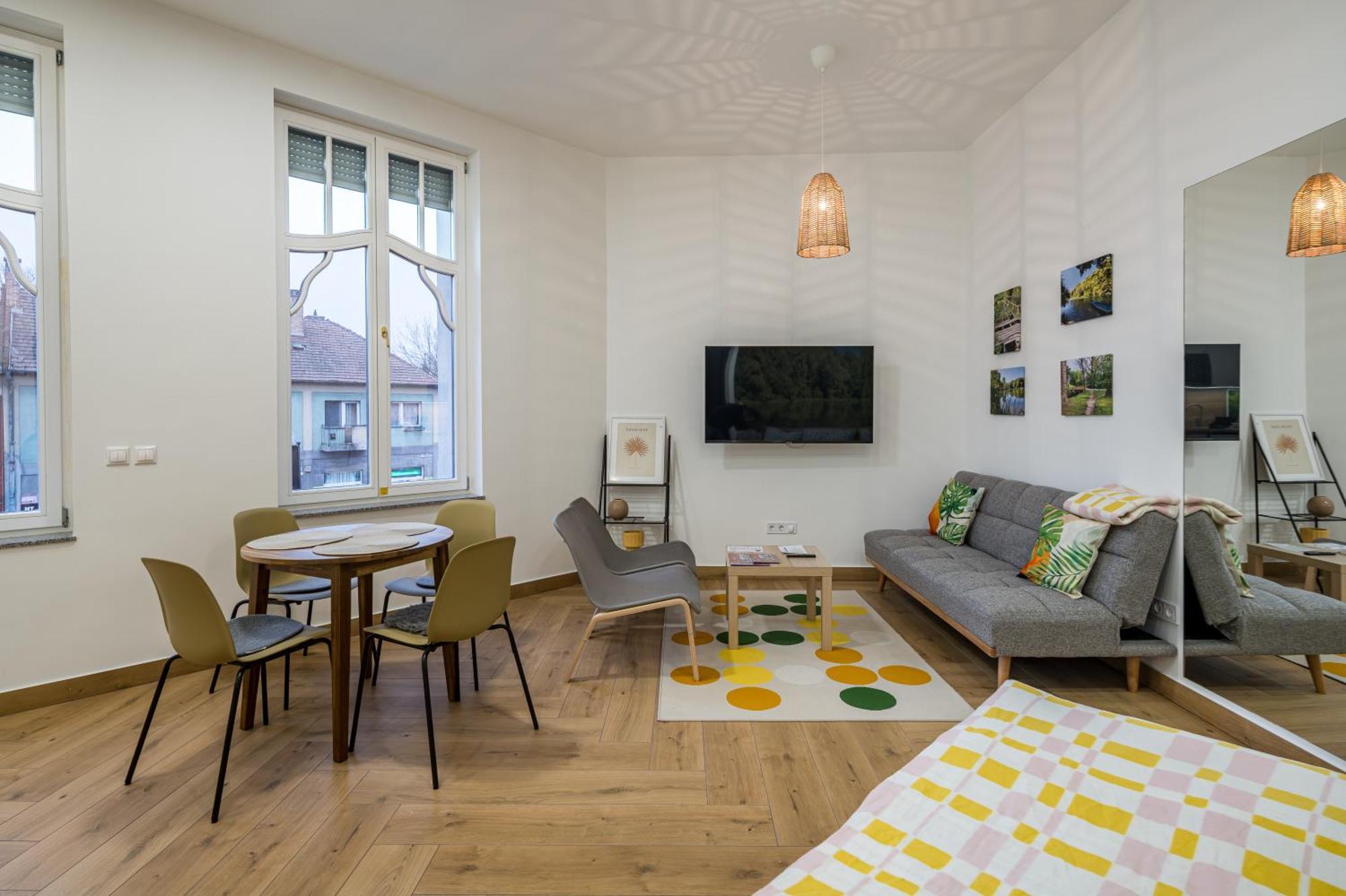 Stafetahaz Apartmanok Vác Exteriör bild
